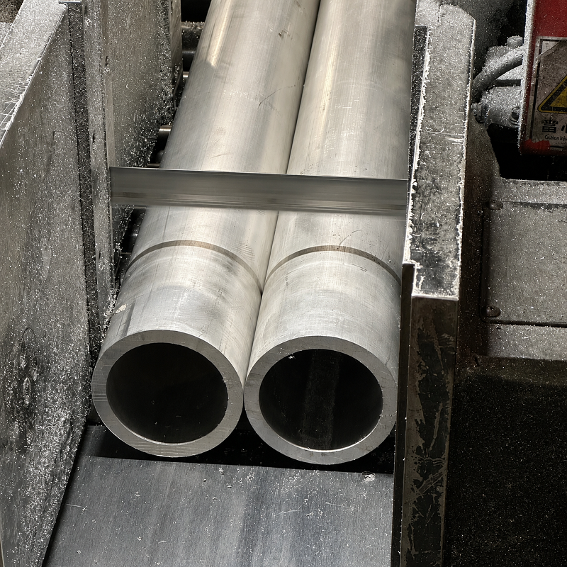 Aluminum Round Tube (2)